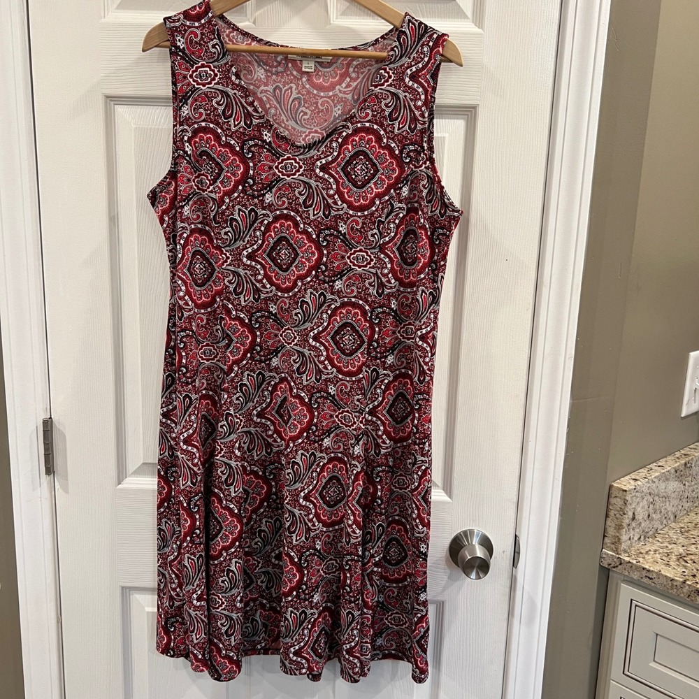 Studio Works Red Black Paisley Medallion V-Neck Sleeveless A-Line Knit Dress Lโ